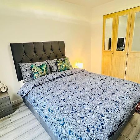 Superb 2 Bedroom Apartment With Free Parking Edinburgh Ngoại thất bức ảnh